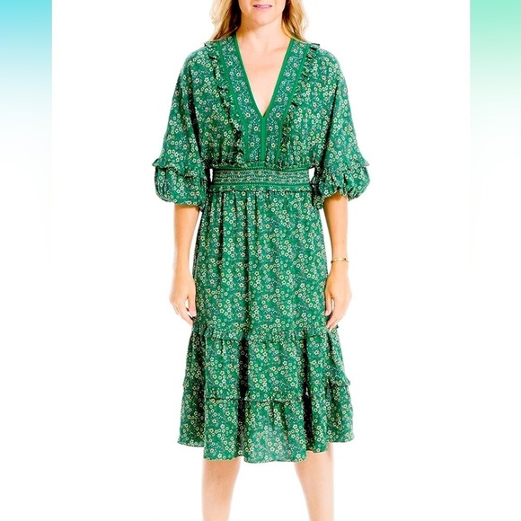 Max Studio Dresses & Skirts - Max Studio Green Floral Bohemian Prairie Dress Size Small